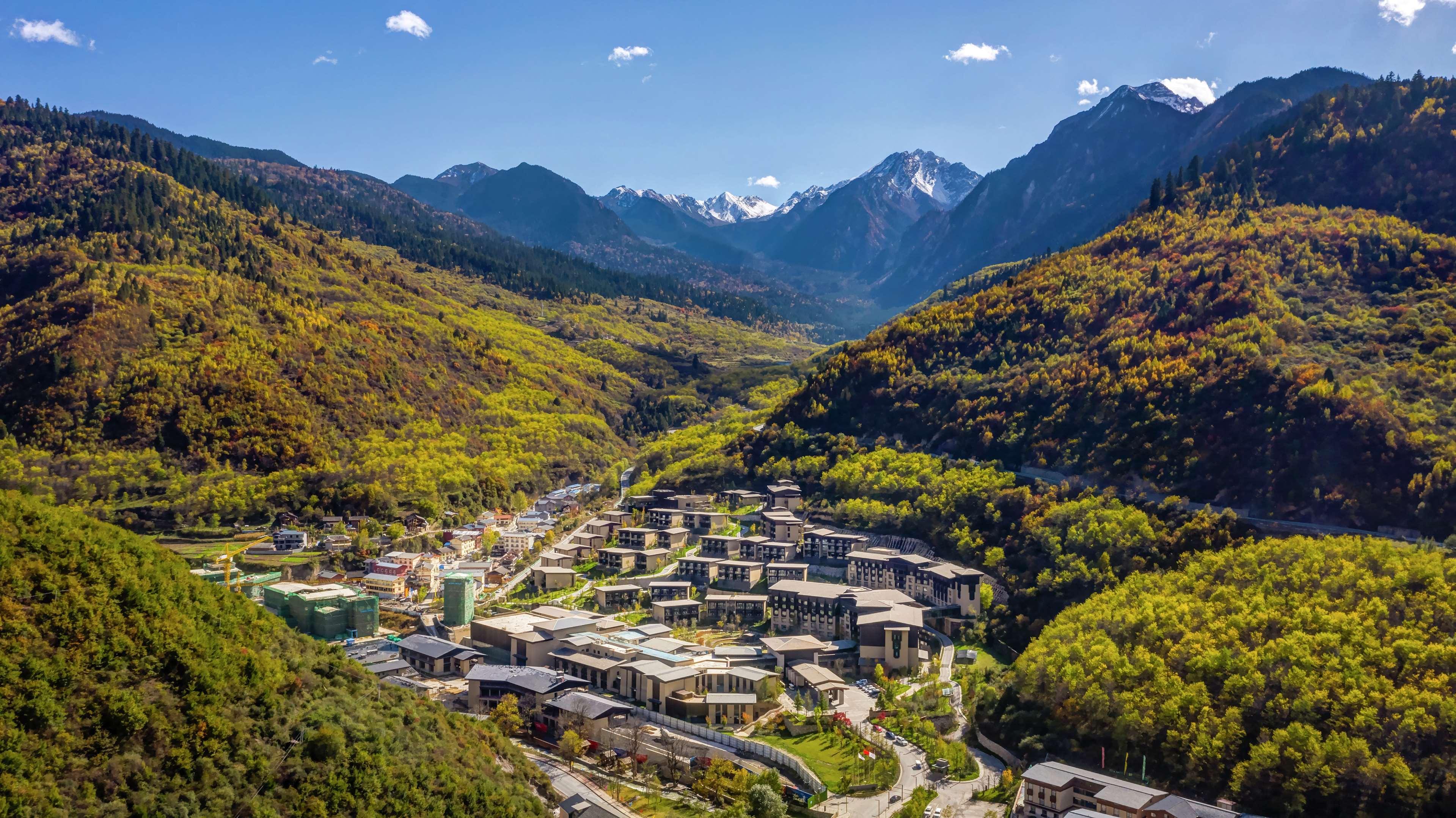 Hilton Jiuzhaigou Resort Zhangzha Town Εξωτερικό φωτογραφία